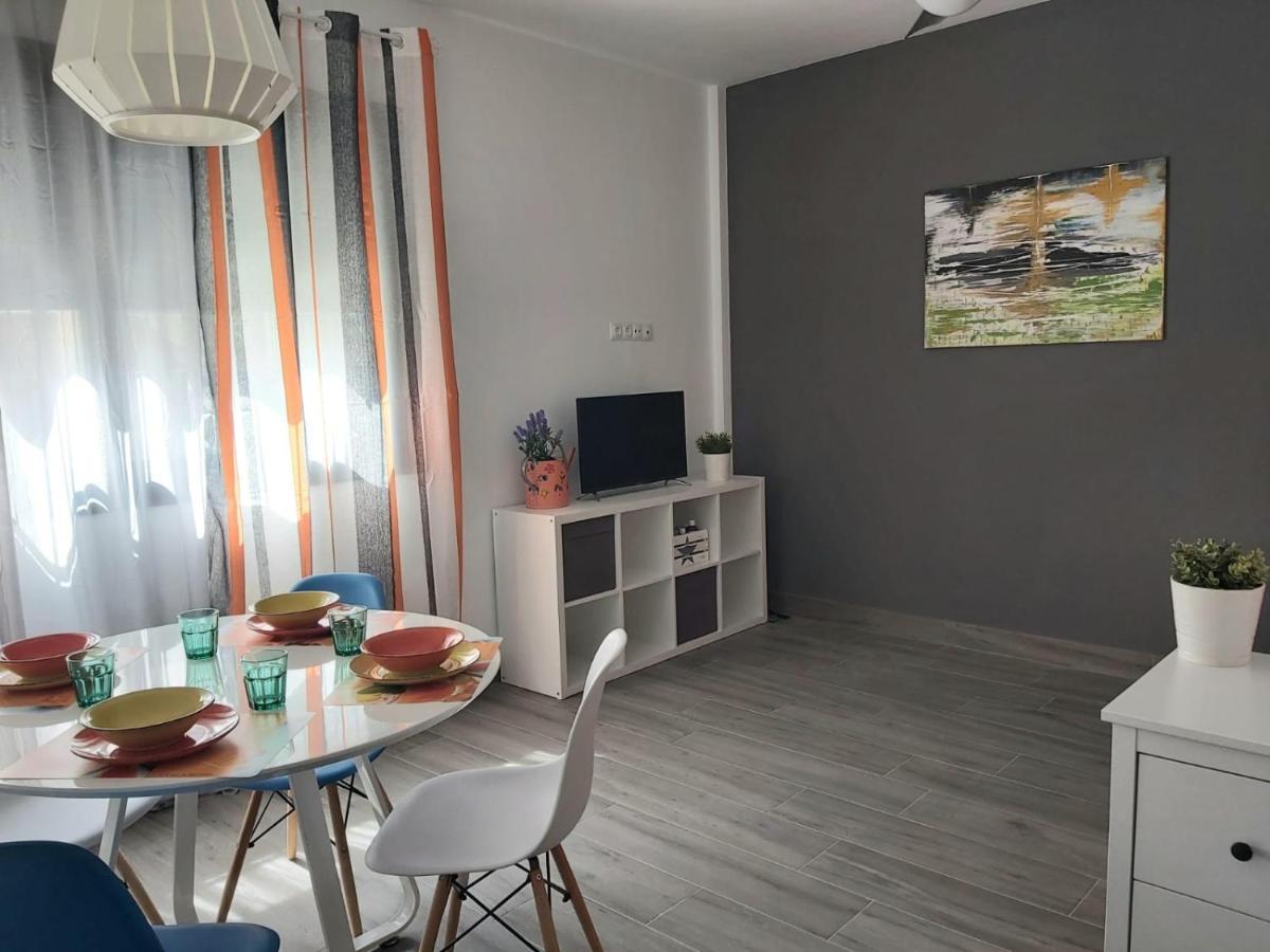Bnbook Medea Apartments Fuengirola Buitenkant foto